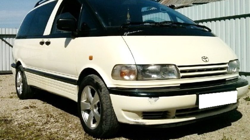 Dezmembrez Toyota Previa Lucida 2.2TD, 1997