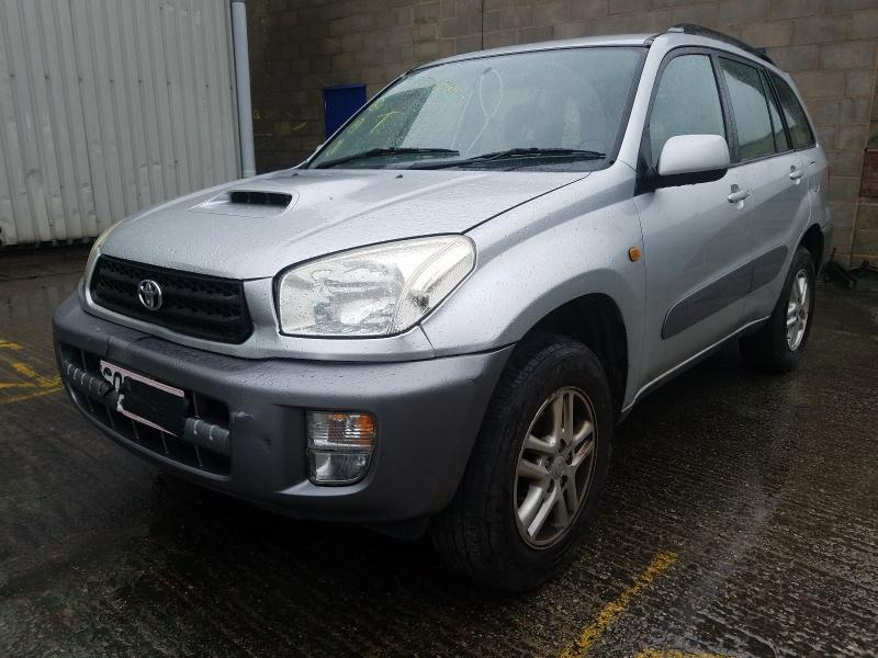 Dezmembrez Toyota Rav 4 II (CLA2, XA2, ZCA2, ACA2) [Fabr 2000-2006] 2.0 diesel