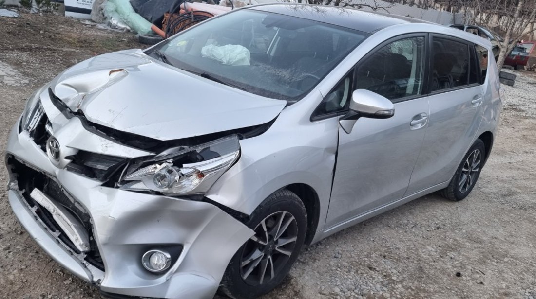 Dezmembrez Toyota Verso 2.0 d 2013 2014 2015 2016