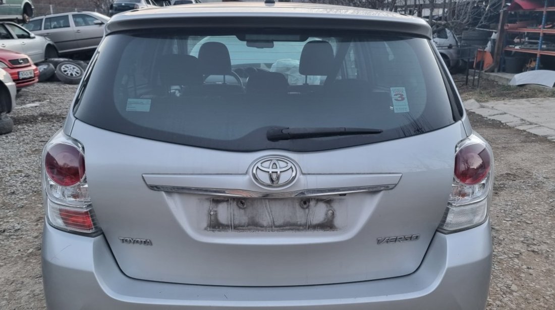 Dezmembrez Toyota Verso 2.0 d 2013 2014 2015 2016