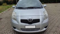 Dezmembrez Toyota Yaris Coupe 2007 1.0 VVTI Benzin...