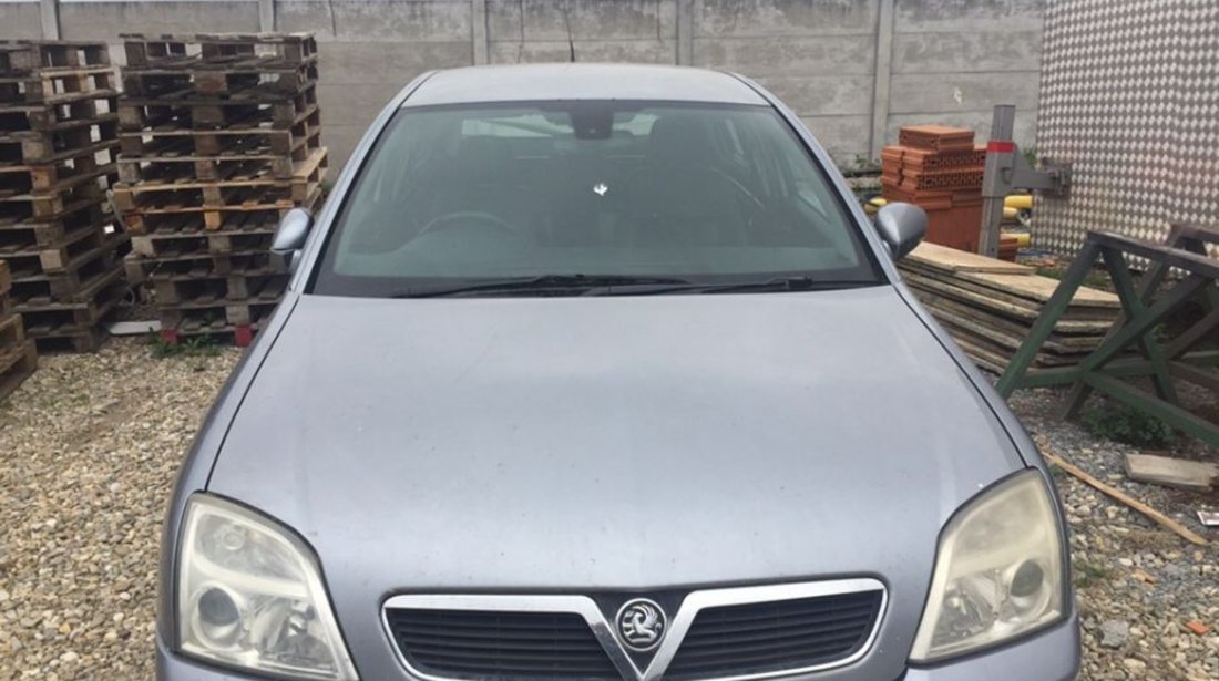 Dezmembrez/Vand Opel Signum 2004 2.0 Benzina GPL