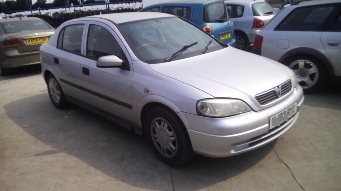 Dezmembrez Vauxhall Astra G, an 2002