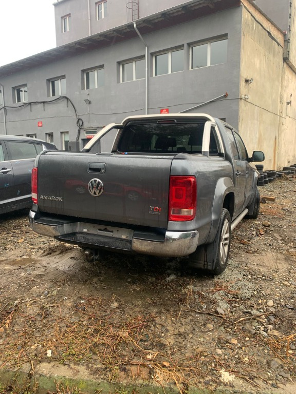 Dezmembrez Volkswagen Amarok 2.0 Diesel