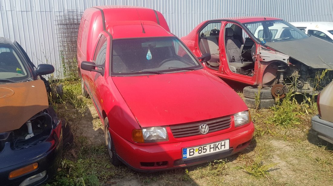 Dezmembrez Volkswagen Caddy 1.9 SDI 47 KW 64 CP AYQ 2003