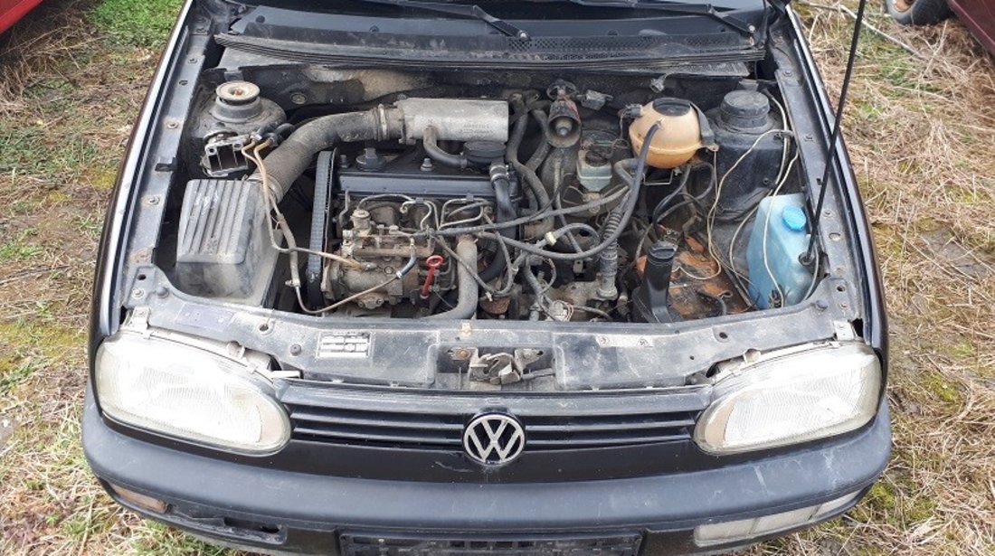 Dezmembrez Volkswagen Golf 3 diesel si benzina