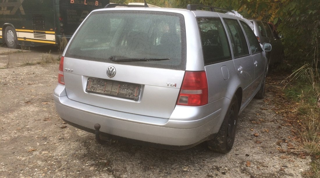 Dezmembrez Volkswagen Golf 4 1.9 TDI AXR