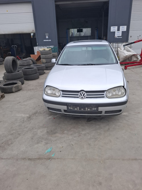 Dezmembrez Volkswagen Golf 4 (1J1) [Fabr 1997-2004]