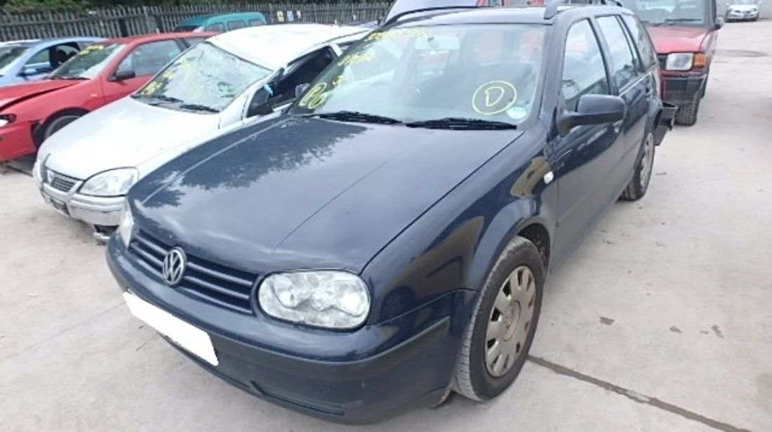 Dezmembrez VOLKSWAGEN GOLF 4, an fabr. 2001, 1.9D TDI PD