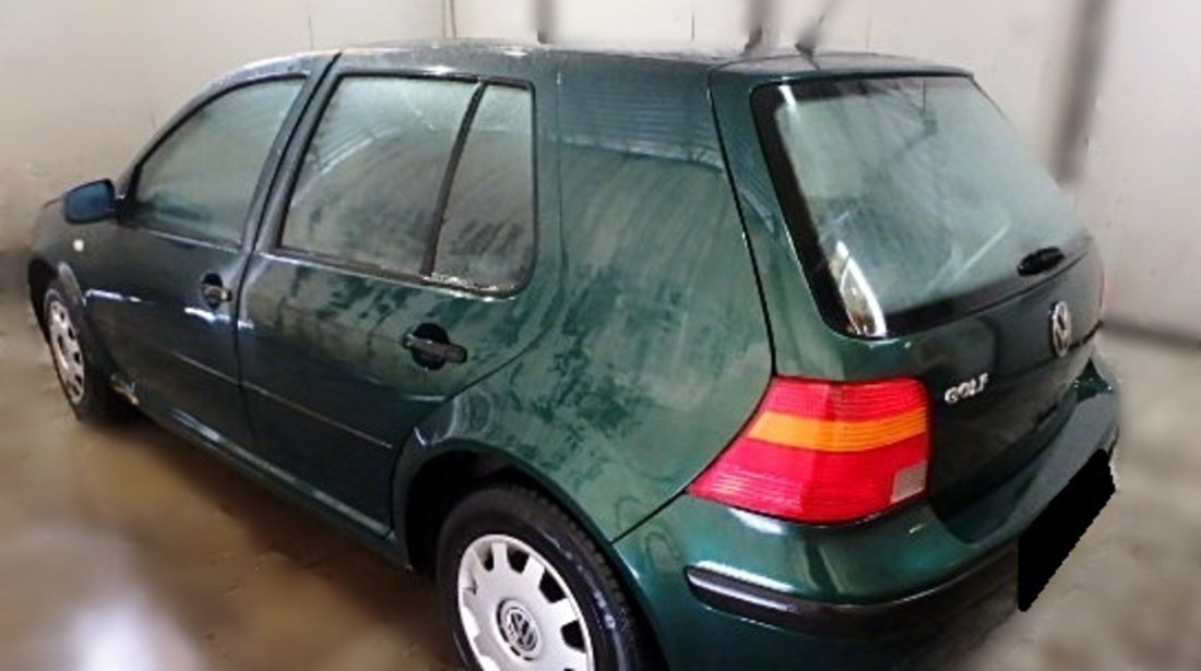 Dezmembrez VOLKSWAGEN GOLF 4, an fabr. 2001, 1.9TDI PD