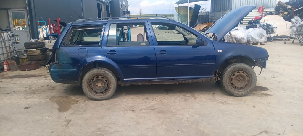 Dezmembrez Volkswagen Golf 4 Variant (1J5) [Fabr 1999-2005]