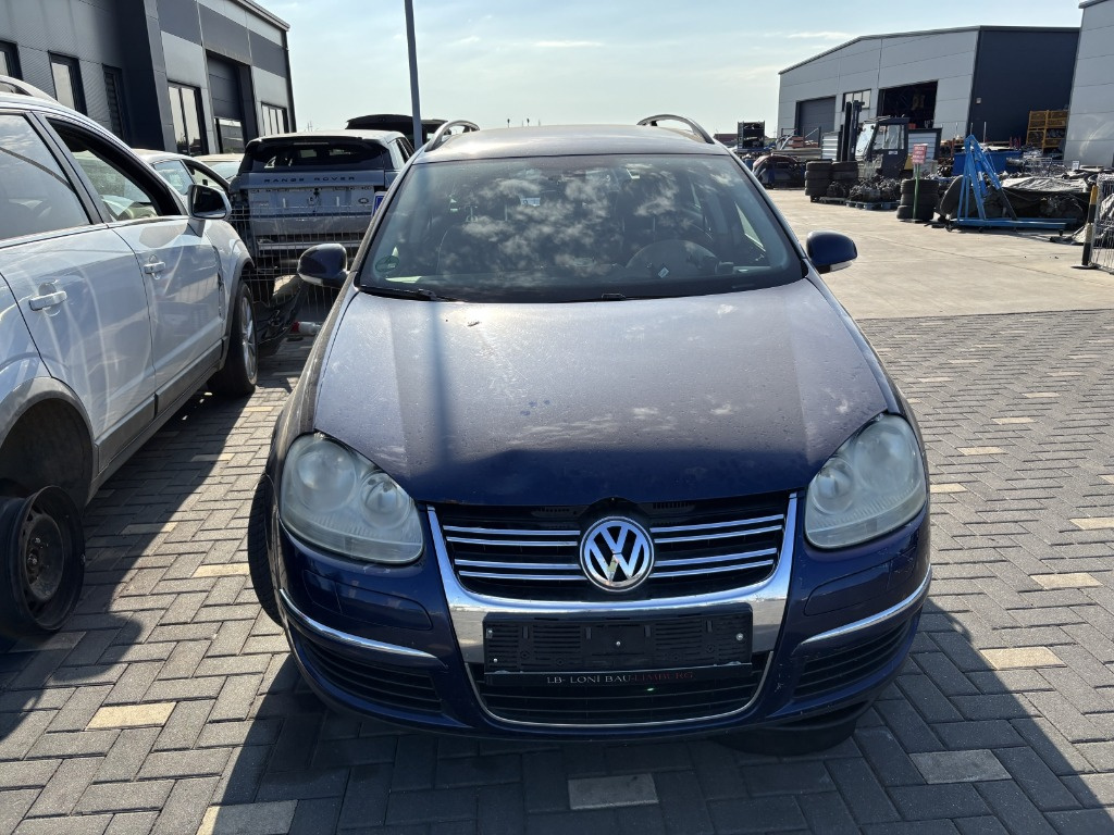 Dezmembrez Volkswagen Golf 5 Variant 2.0 TDI 2008, BMM