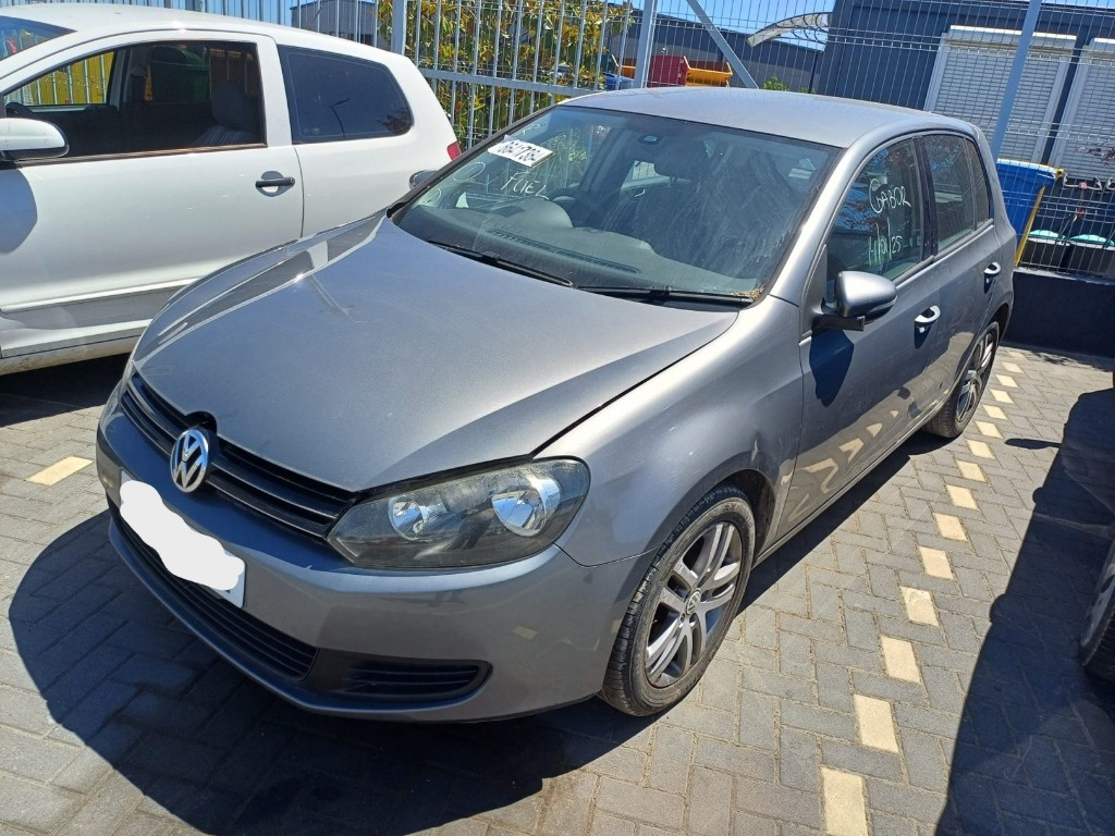 Dezmembrez Volkswagen Golf 6 (5K1) 2.0 TDI 2009, CBD