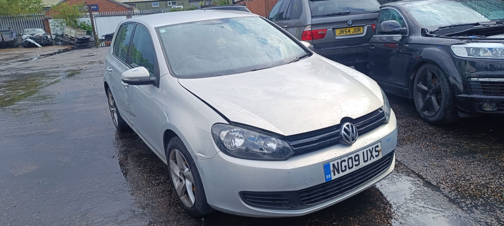 Dezmembrez Volkswagen Golf 6 (5K1) [Fabr 2009-2013]