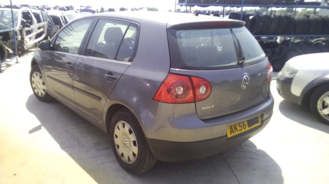 Dezmembrez Volkswagen Golf, an 2006