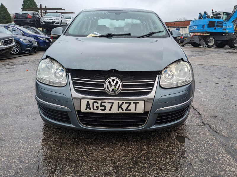 Dezmembrez Volkswagen Jetta 3 (1K2) [Fabr 2005-2010]