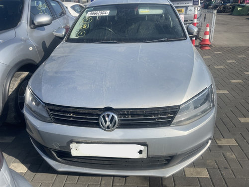 Dezmembrez Volkswagen Jetta 4 (6Z) 2.0 TDI 2011, CFFB