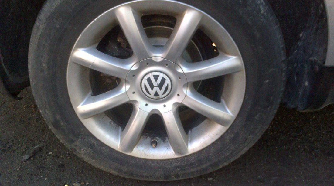Dezmembrez Volkswagen Passat 1 9 TDI