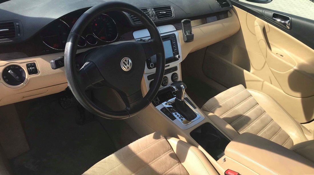 Dezmembrez Volkswagen Passat 2.0 TDI BMP  2008