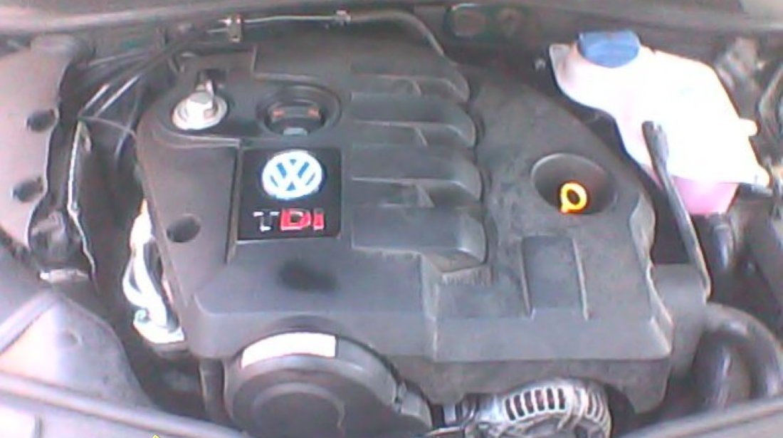 Dezmembrez Volkswagen Passat 2000-2005