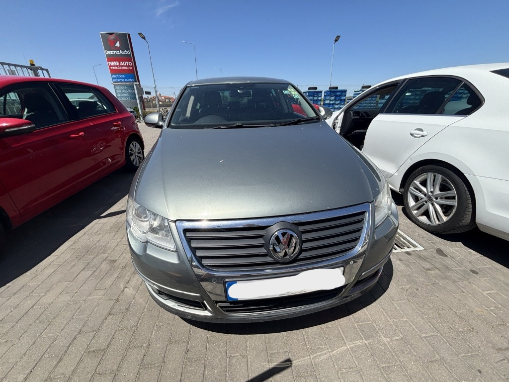 Dezmembrez Volkswagen Passat (3C2) 2.0 TDI 2005, BKP