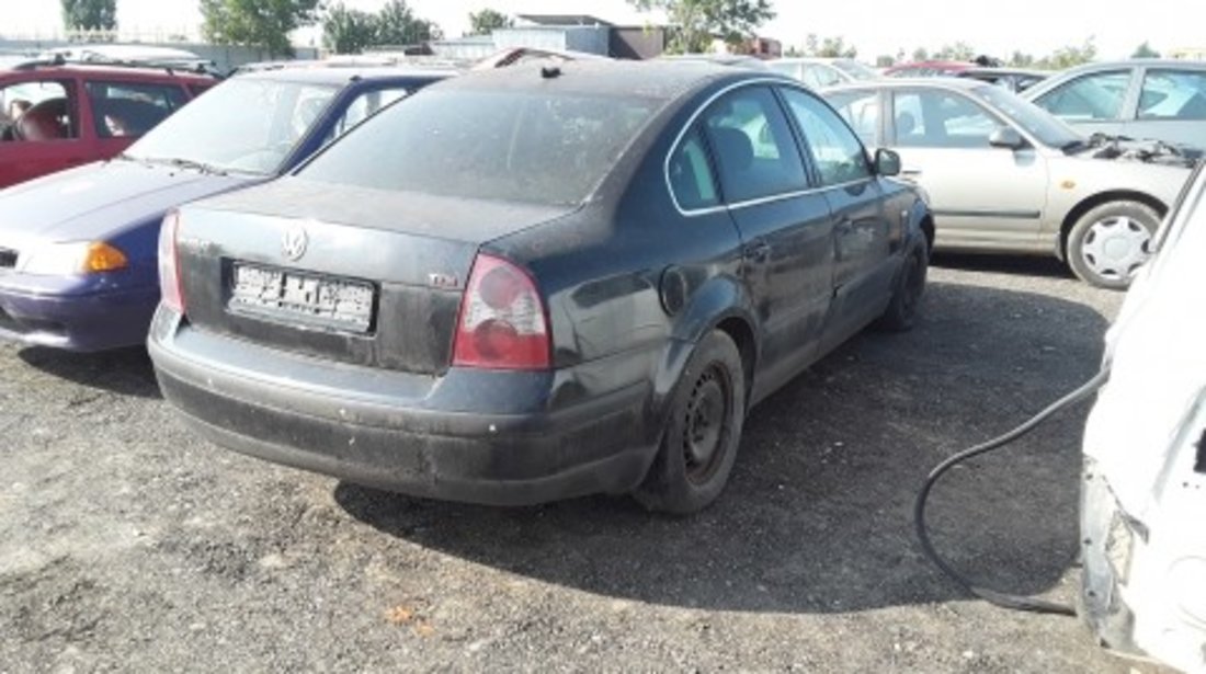 Dezmembrez Volkswagen Passat, an 2002, motorizare 1.9 TDI