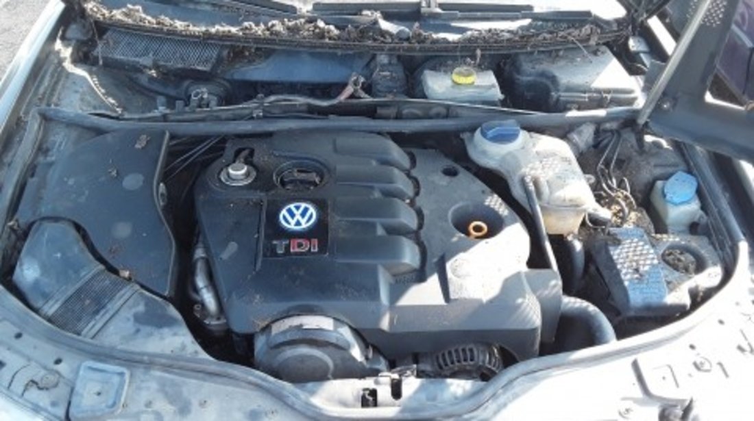 Dezmembrez Volkswagen Passat, an 2002, motorizare 1.9 TDI