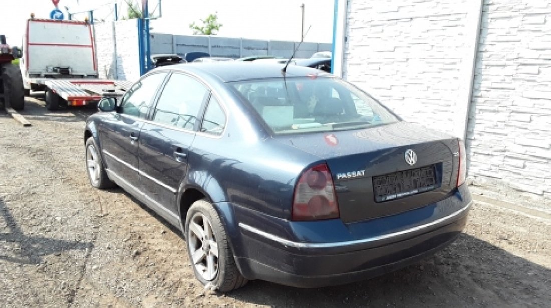 Dezmembrez Volkswagen Passat, an 2004, motorizare 2.0