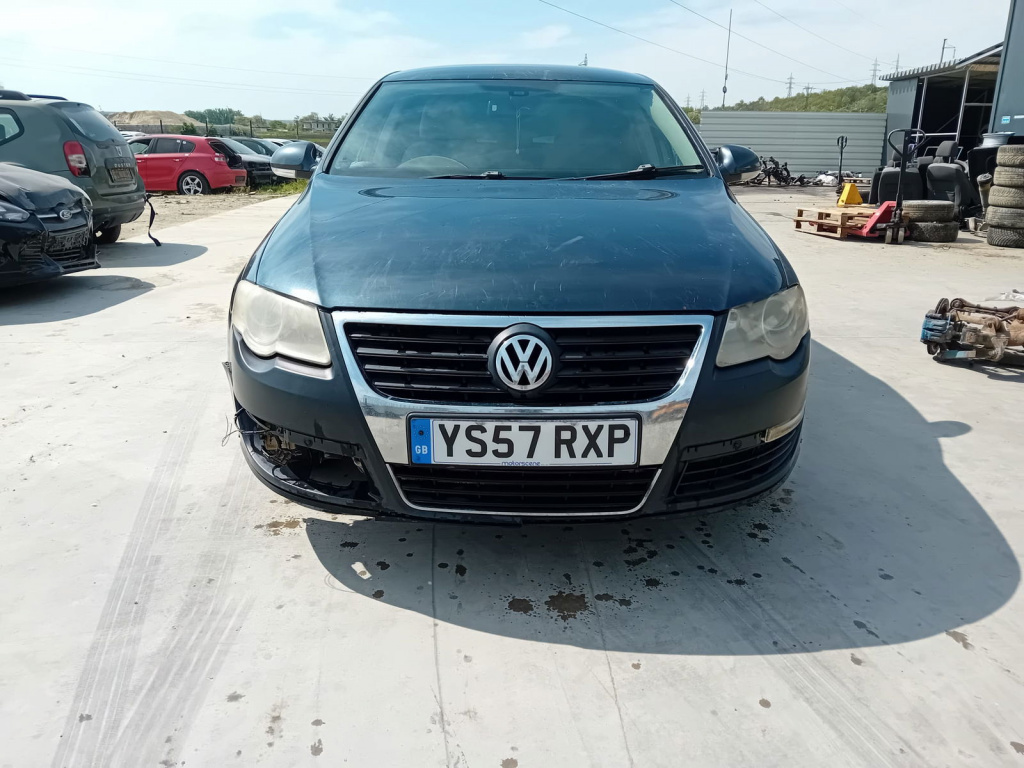 Dezmembrez Volkswagen Passat B6 (3C2) [Fabr 2005-2010]