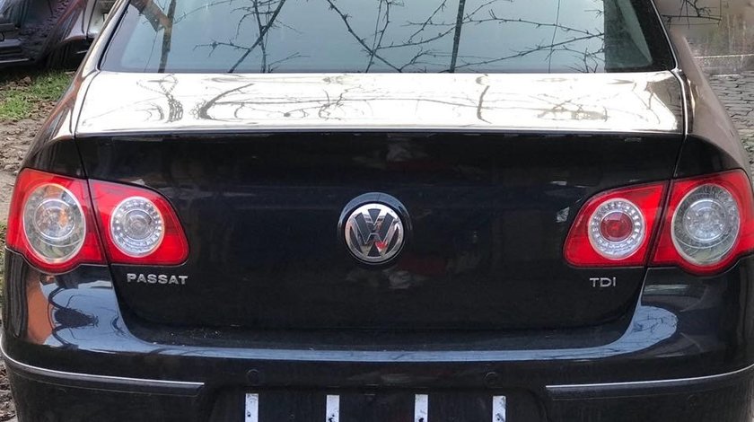 Dezmembrez Volkswagen Passat B6