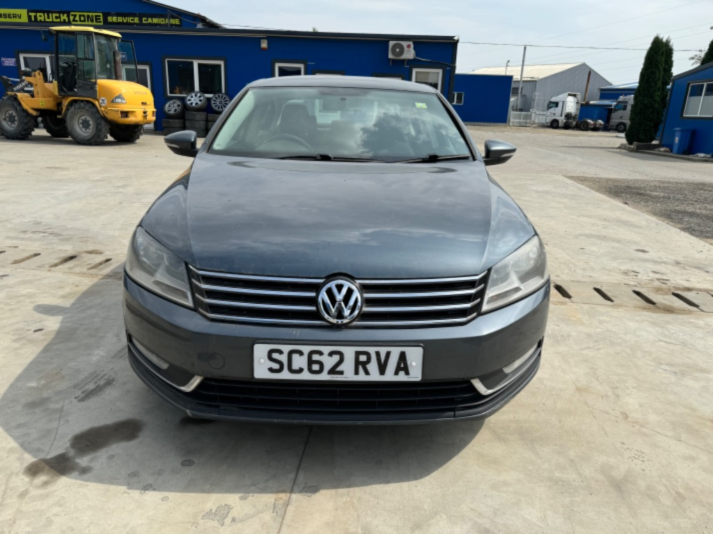 Dezmembrez Volkswagen Passat B7 1.6 tdi CAY 2010-2015