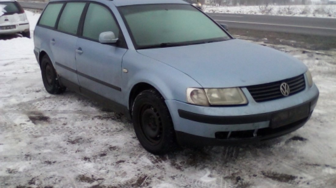 Dezmembrez Volkswagen Passat Variant, an 2000, motorizare 1.9 TDI