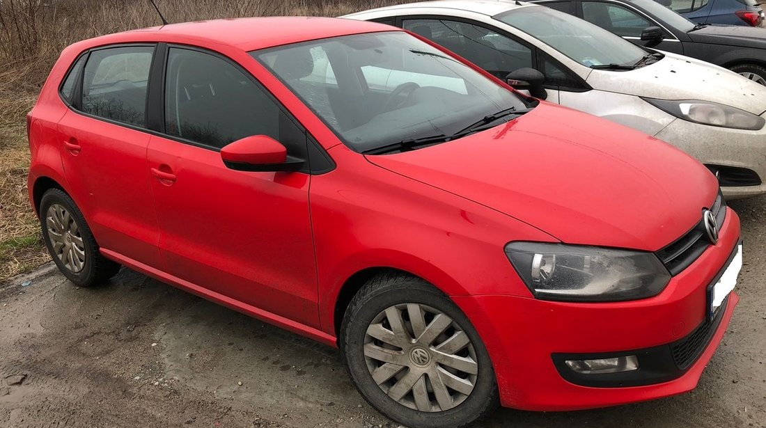 Dezmembrez volkswagen Polo 1.2 tsi