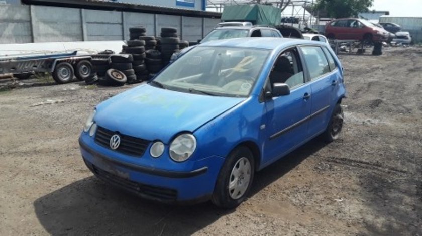 Dezmembrez Volkswagen Polo, an 2002