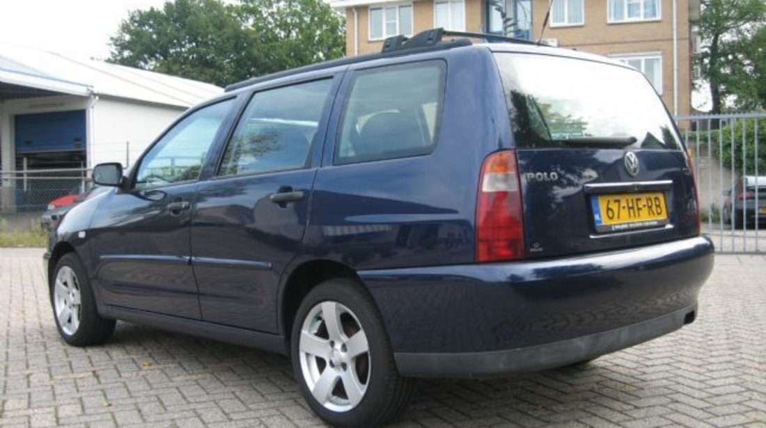 Dezmembrez Volkswagen Polo variant 1 9sdi 2001