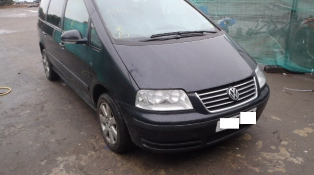 Dezmembrez Volkswagen Sharan 2006, 1.9 tdi,