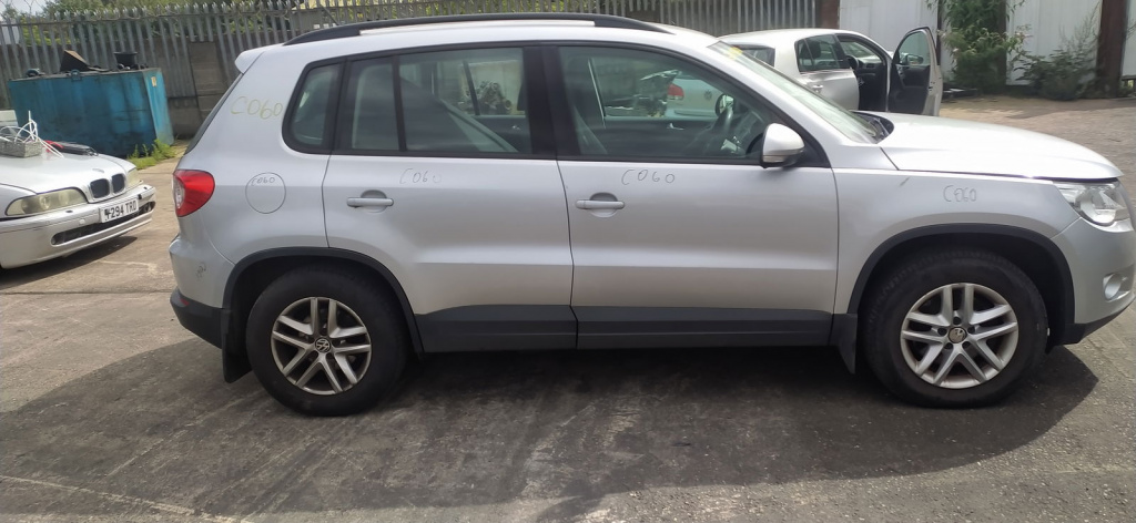Dezmembrez Volkswagen Tiguan (5N) [Fabr 2007-2016]