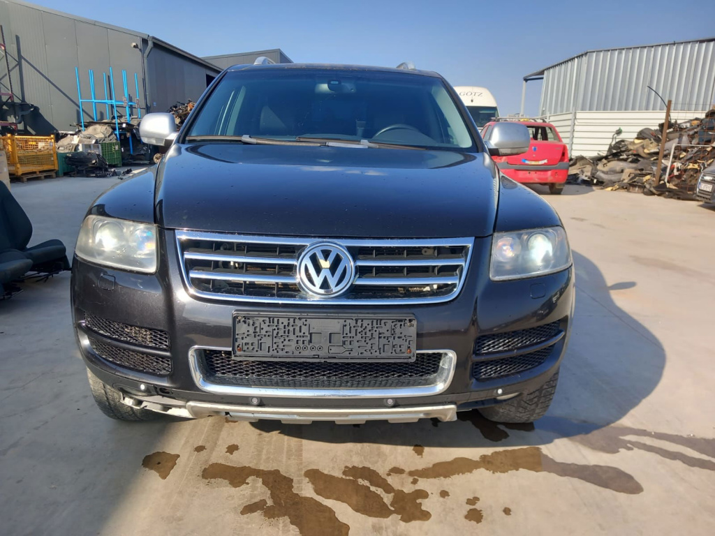 Dezmembrez Volkswagen Touareg (7LA, 7L6) [Fabr 2003-2010]