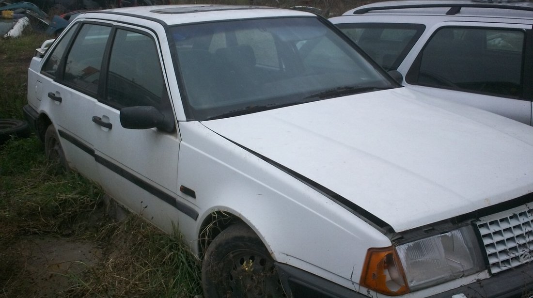 Dezmembrez Volvo 440 motor 1.8 benzina an 1992.