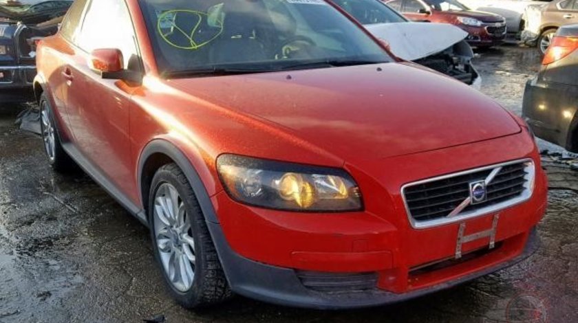 Dezmembrez Volvo C30 2008