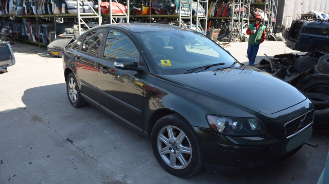 Dezmembrez Volvo S40 2 (MS) 2004 - Prezent 1.6 B 4164 S3 ( CP: 101, KW: 74, CCM: 1596 ) Benzina