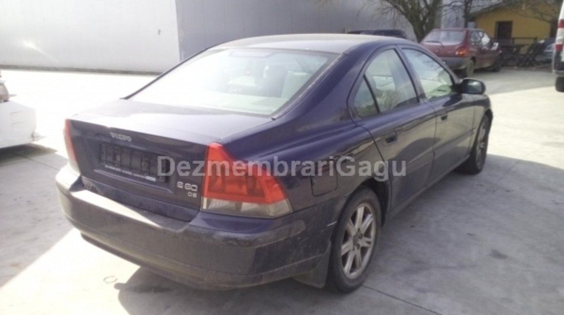 Dezmembrez Volvo S60 , an 2003