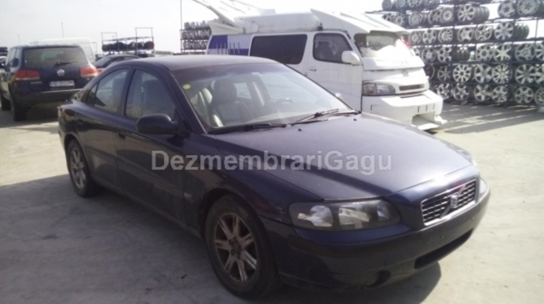 Dezmembrez Volvo S60 , an 2003