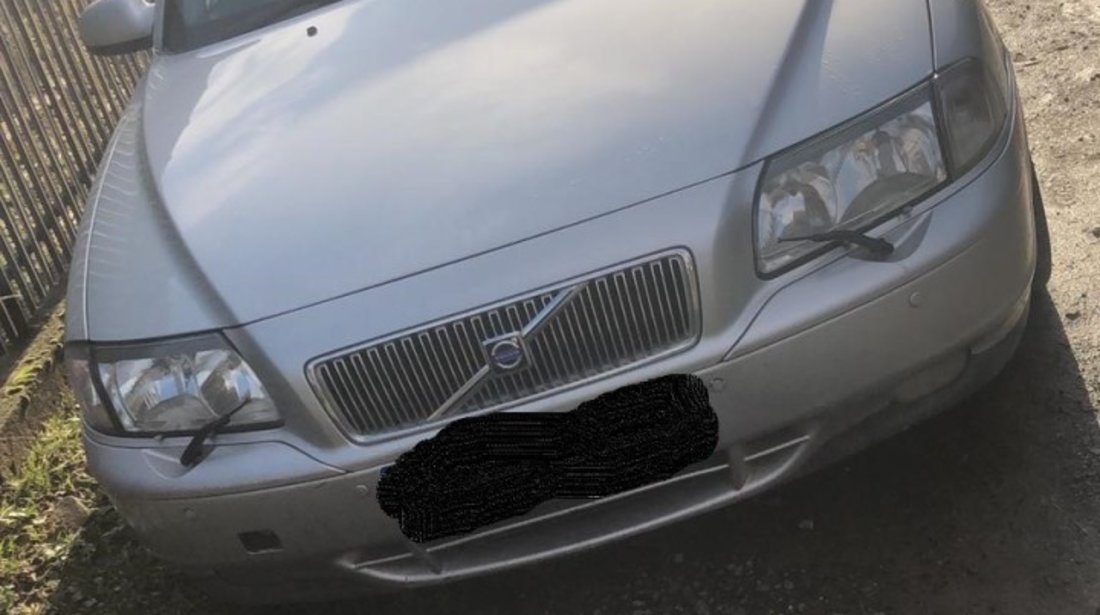 Dezmembrez Volvo S80 2.4