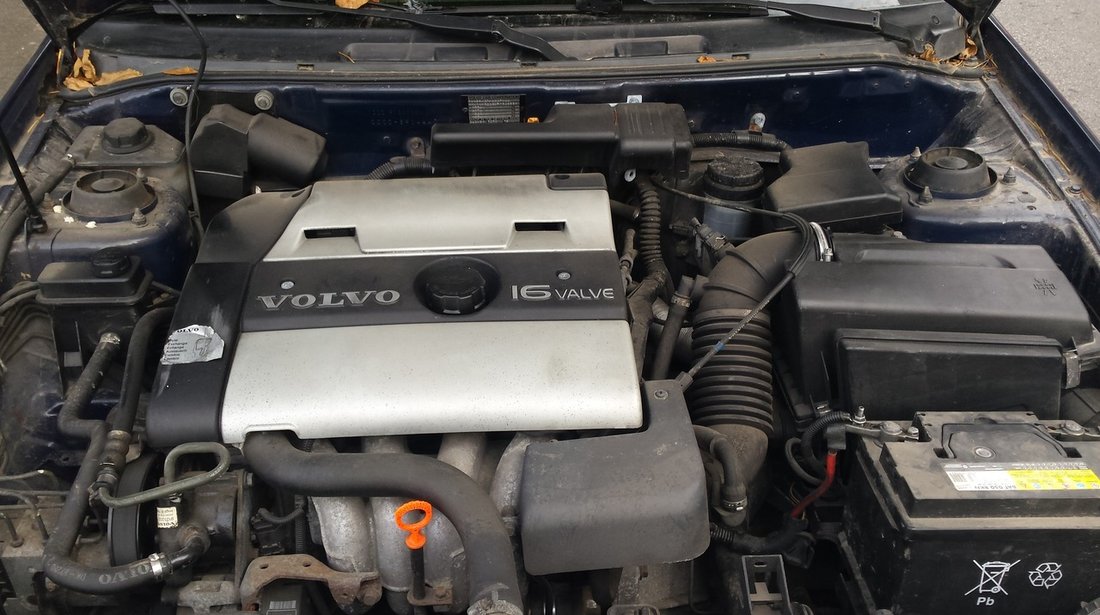 DEZMEMBREZ VOLVO V40 AN 1998 1,8 I 16 VALVE