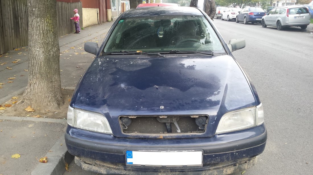 DEZMEMBREZ VOLVO V40 AN 1998 1,8 I 16 VALVE