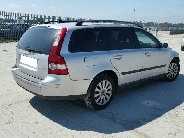 Dezmembrez Volvo V50 (MW) 2004 - 2012 2.4 Benzina