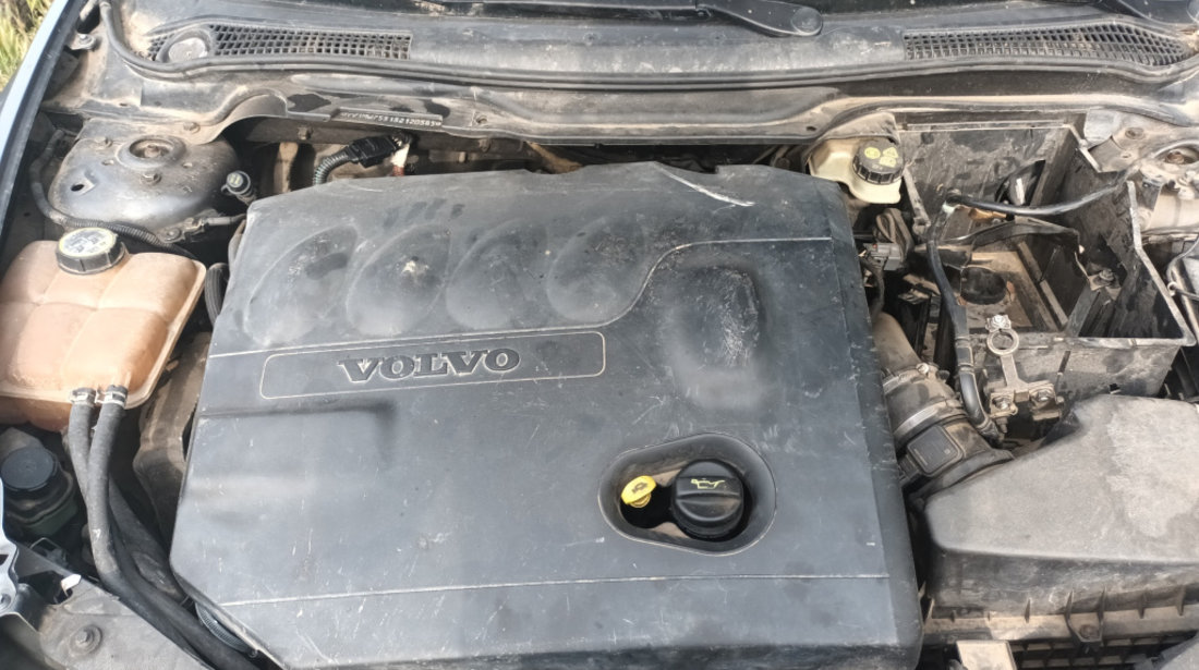 Dezmembrez Volvo V50 (MW) 2004 - Prezent 2.0 D D 4204 T ( CP: 136, KW: 100, CCM: 1998 ) Motorina