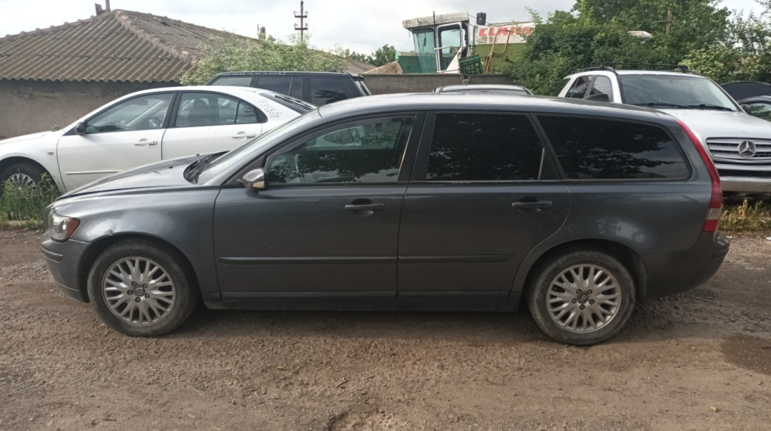 Dezmembrez Volvo V50 (MW) 2004 - Prezent 2.0 D D 4204 T ( CP: 136, KW: 100, CCM: 1998 ) Motorina