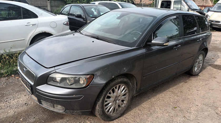 Dezmembrez Volvo V50 (MW) 2004 - Prezent 2.0 D D 4204 T ( CP: 136, KW: 100, CCM: 1998 ) Motorina